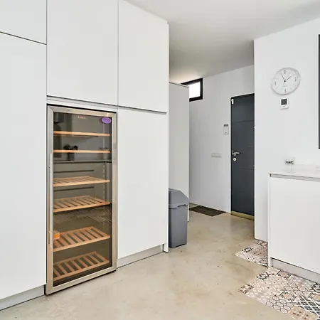 Lola By Interhome *